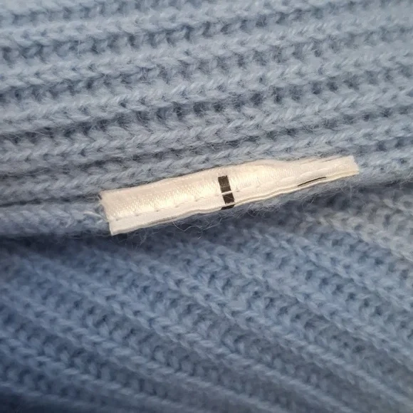 NEW H&M Cashmere Mock Neck Ribbed Sweater Light Blue Size S! VERY RARE!!! - Picture 8 of 9
